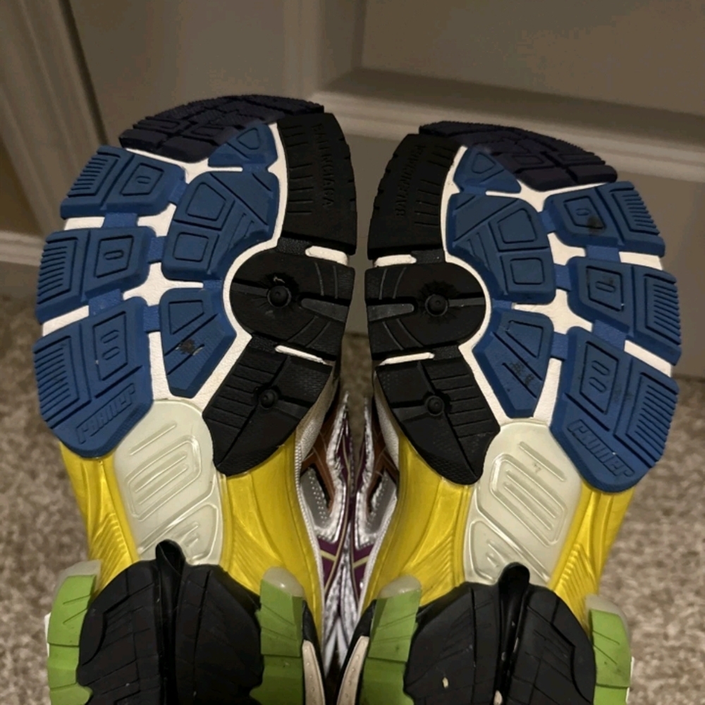 Balenciaga Multi-colar Runner